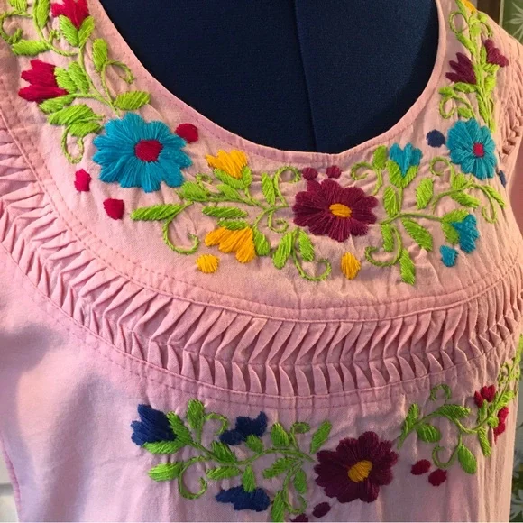 VTG 🌻 Embroidered Mexican blouse - Picture 6 of 16